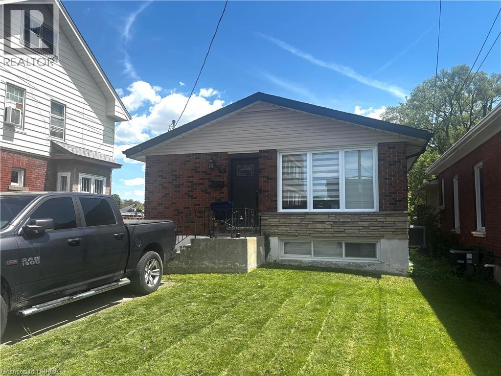 Detached at 55 GRAND Street, Brantford