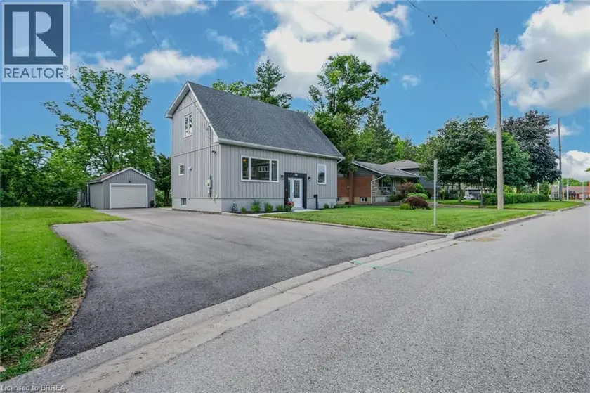 Detached at 46 CLARA Crescent, Brantford