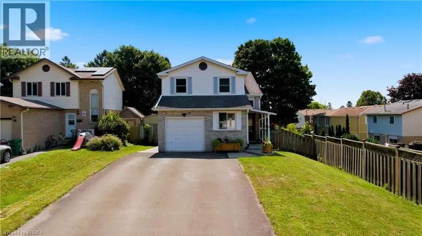 Detached at 7 GLENDAN Court, Cambridge