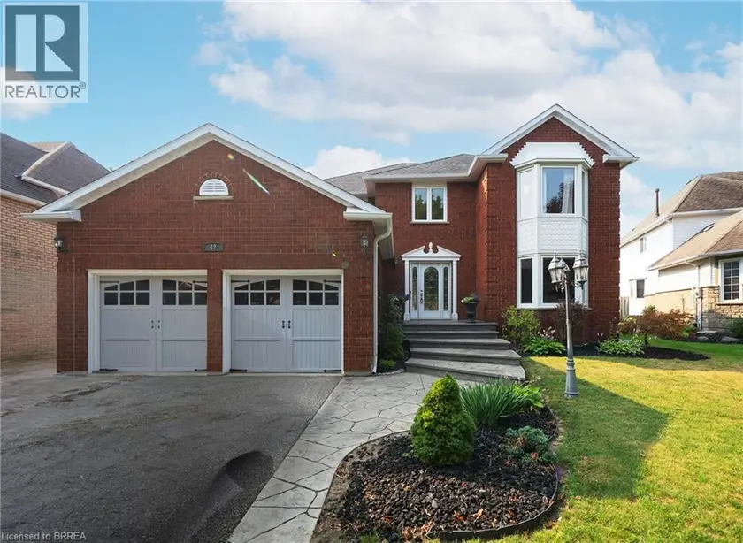 Detached at 42 MUIRHEAD Crescent, Brantford