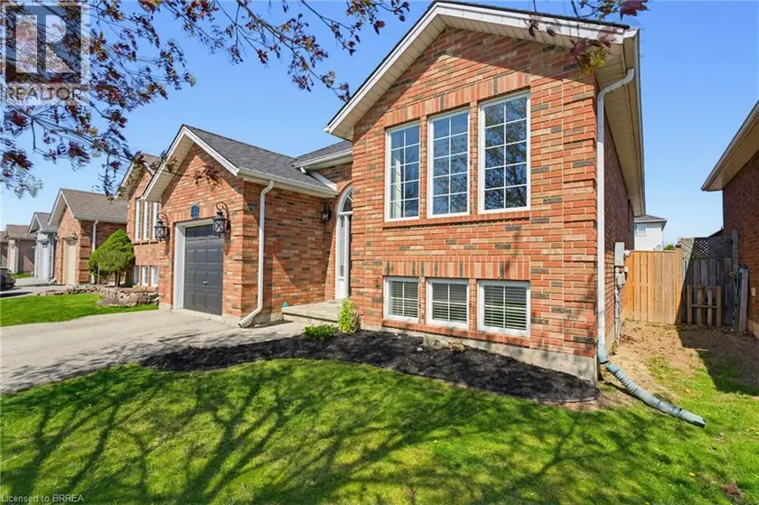 Detached at 60 ST. PATRICK'S Drive, Brantford