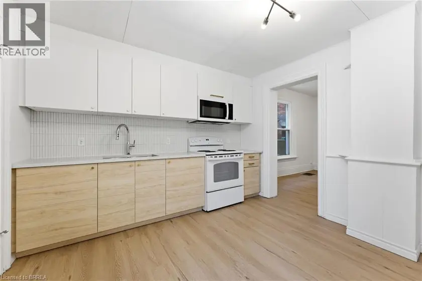 Semi-Detached/Link at 176 DARLING Street Unit# 1, Brantford
