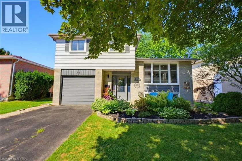 Detached at 93 WINDING Way, Brantford