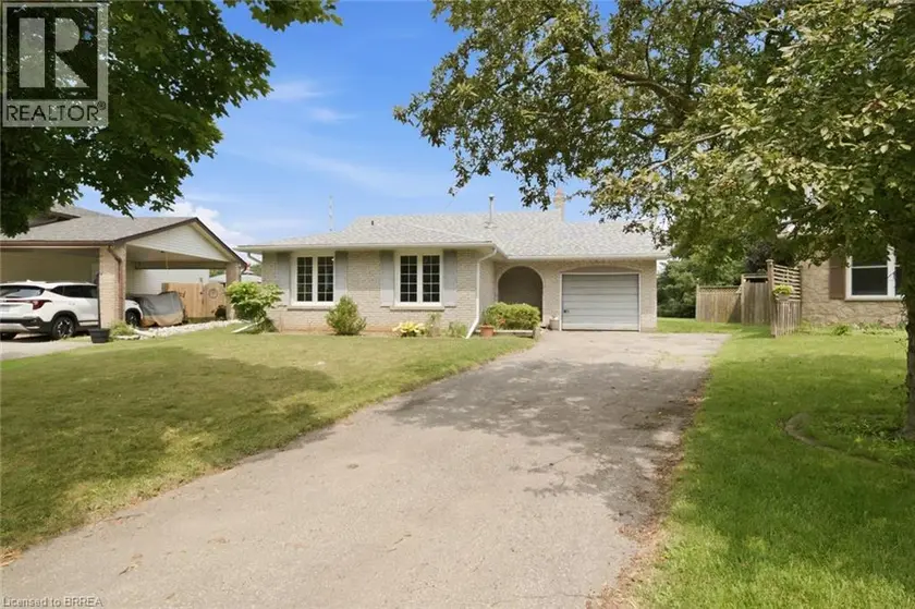 Detached at 7 SIGURD JENSEN Court, Brantford