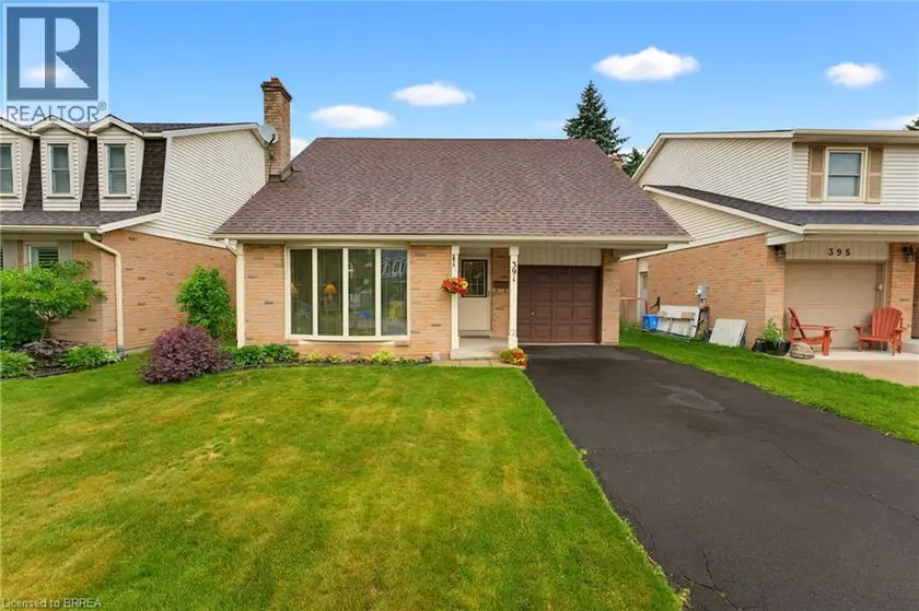 Detached at 391 KNIGHTSBRIDGE Crescent, Ancaster