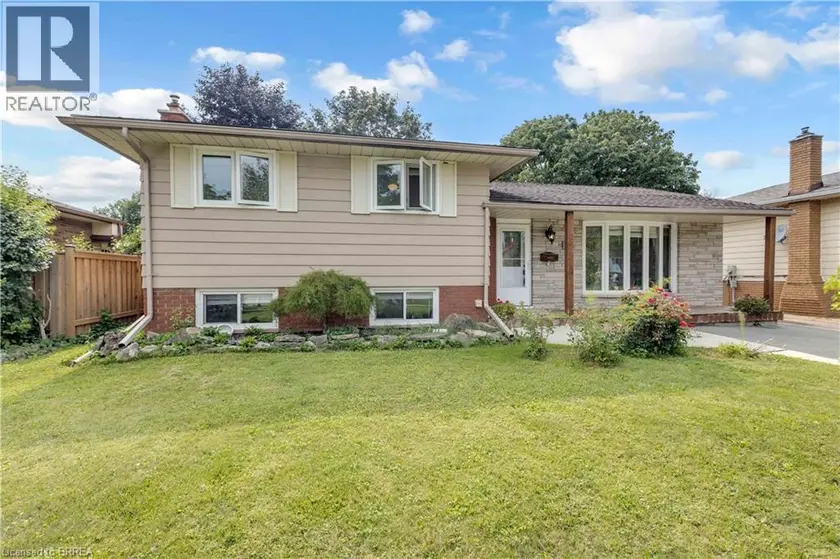 Detached at 92 BRIER PARK Road, Brantford