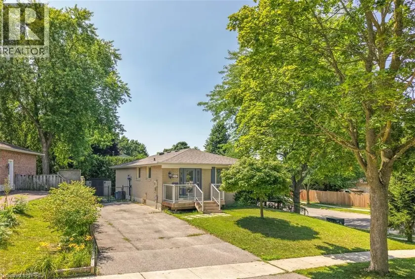 Detached at 160 WOODLAWN Avenue