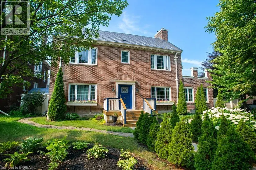 Detached at 116 DUFFERIN Avenue, Brantford