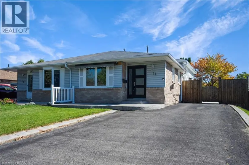 Semi-Detached/Link at 44 MARBLEHEAD Crescent, Brampton
