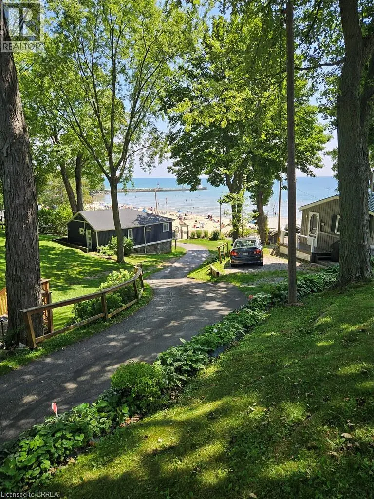 Detached at 014 BUCKS Park, Port Dover