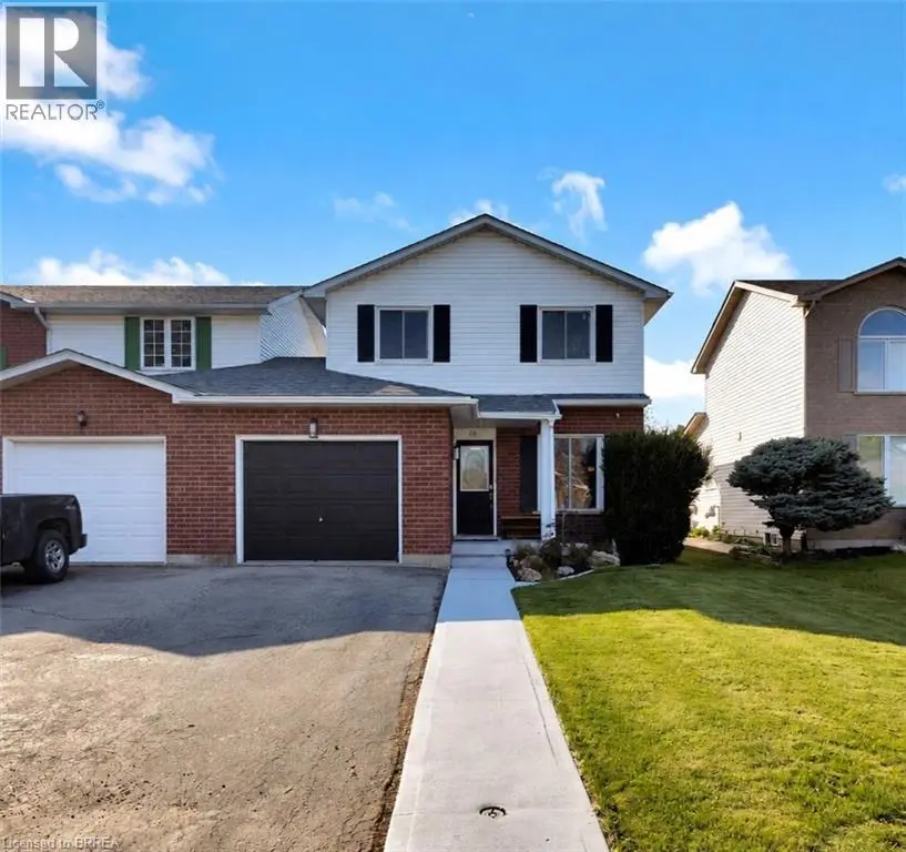 Semi-Detached/Link at 26 SCOTTACRES Boulevard, Caledonia