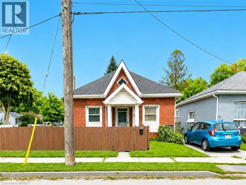 Detached at 15 ESTHER Street, Brantford
