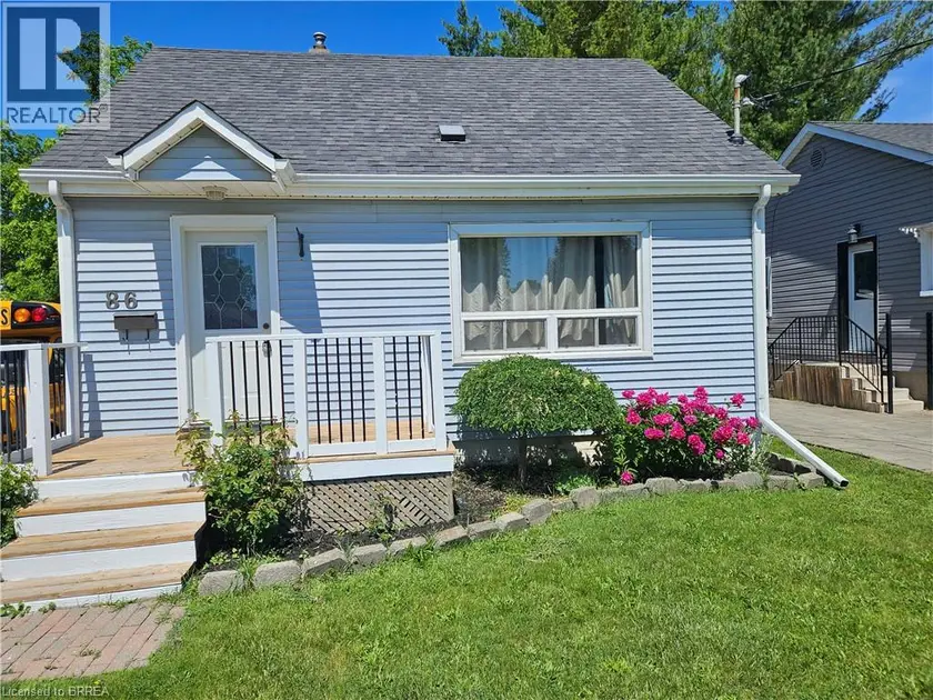 Detached at 86 NORTH PARK Street, Brantford