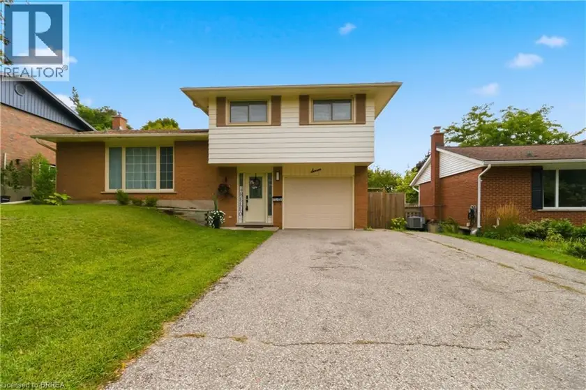Detached at 7 CRESTWOOD Drive Unit# 1, Cambridge