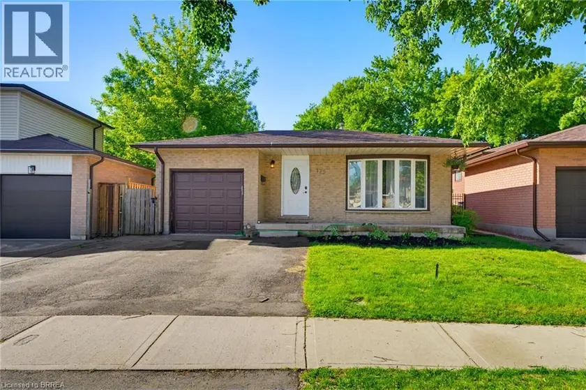 Detached at 179 BANBURY Road, Brantford