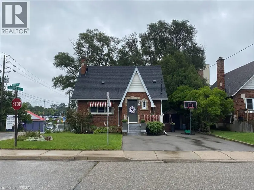 Detached at 59 LYONS Avenue, Brantford