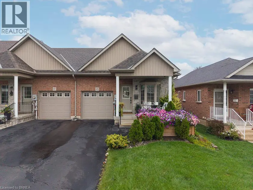 Townhouse at 15 MILLCROFT Drive, Simcoe