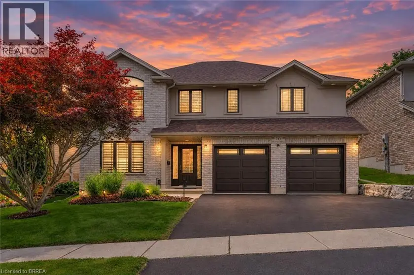 Detached at 10 STRATFORD Terrace, Brantford