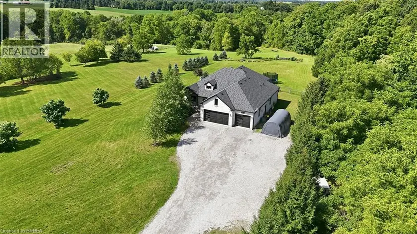 Detached at 301 COCKSHUTT Road, Brantford