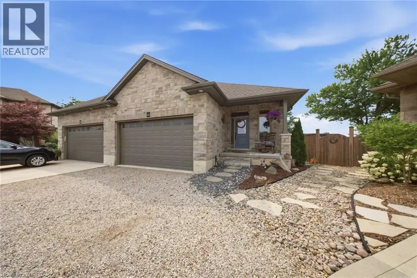 Semi-Detached/Link at 14 RIDGEWOOD Court, Woodstock
