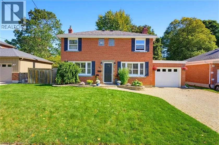 Detached at 38 ADMIRAL Road, Brantford