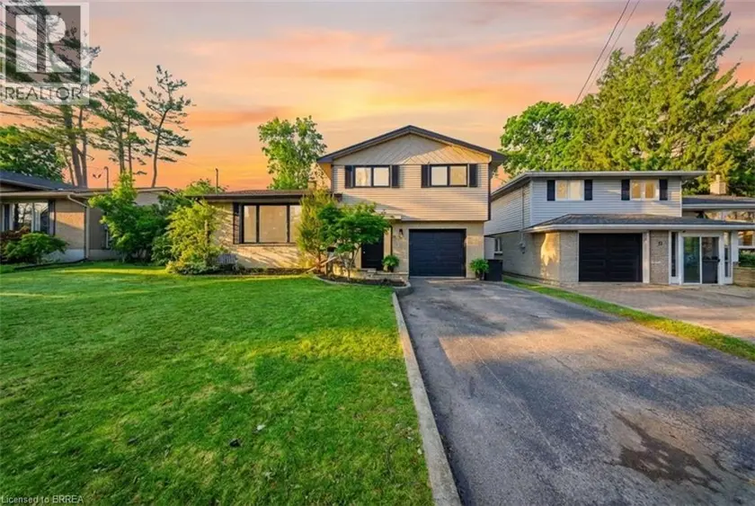 Detached at 29 ALLWOOD Street, Brantford