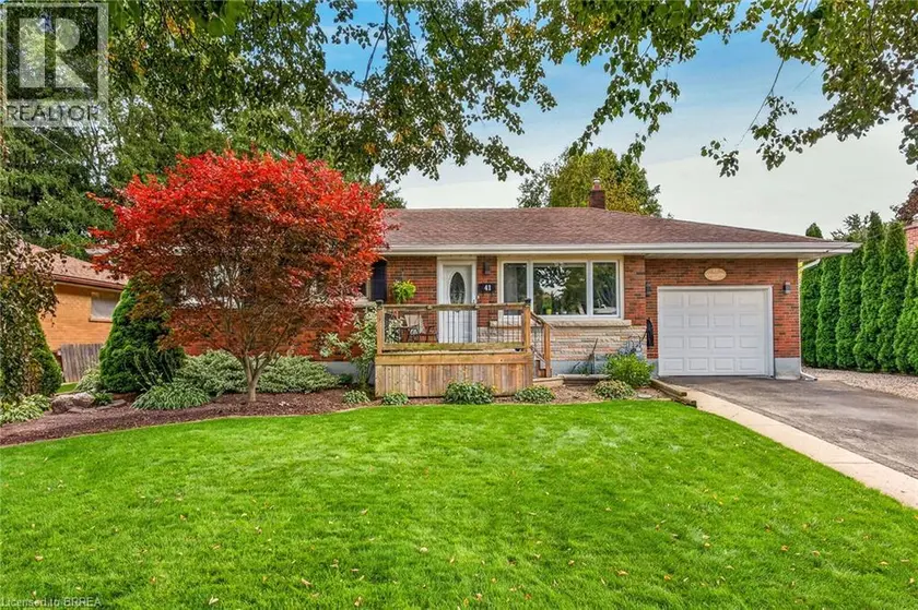 Detached at 41 KENSINGTON Avenue, Brantford