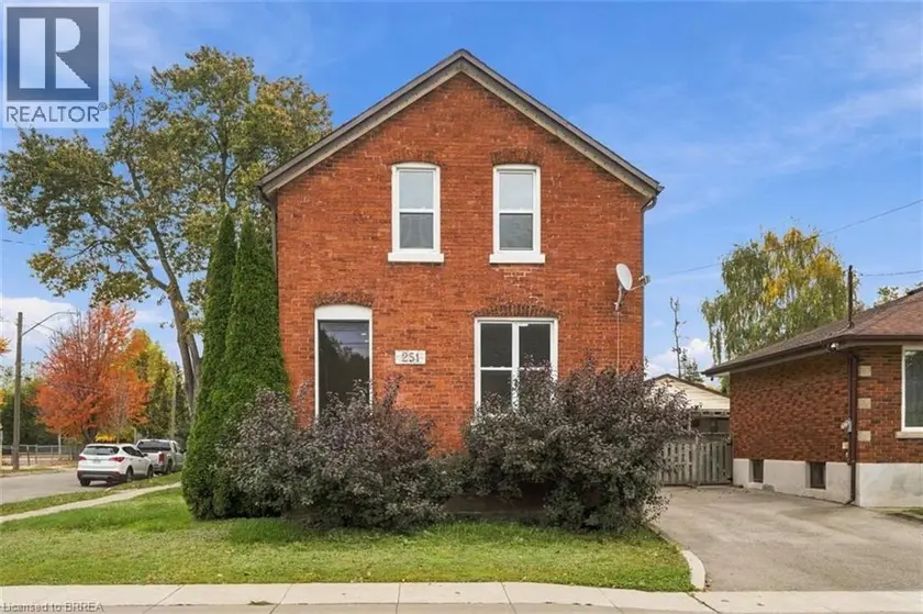 Detached at 251 RAWDON Street, Brantford