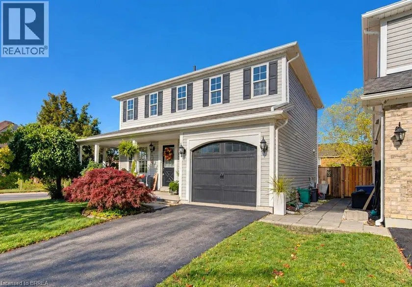 Detached at 112 OSBORN Avenue, Brantford