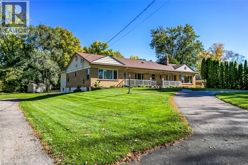 Detached at 28 TUTELA HEIGHTS Road, Brantford