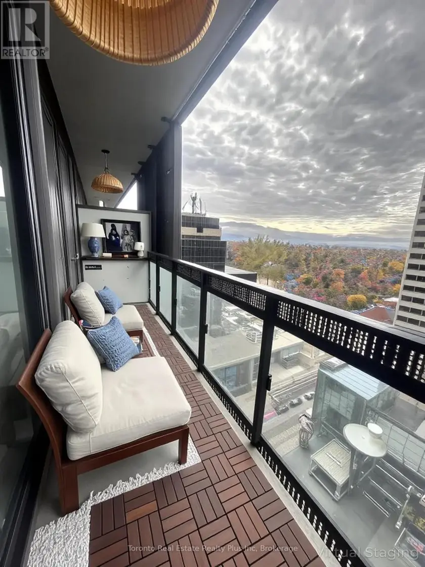 Apartment at 1503 - 8 EGLINTON AVENUE E, Toronto