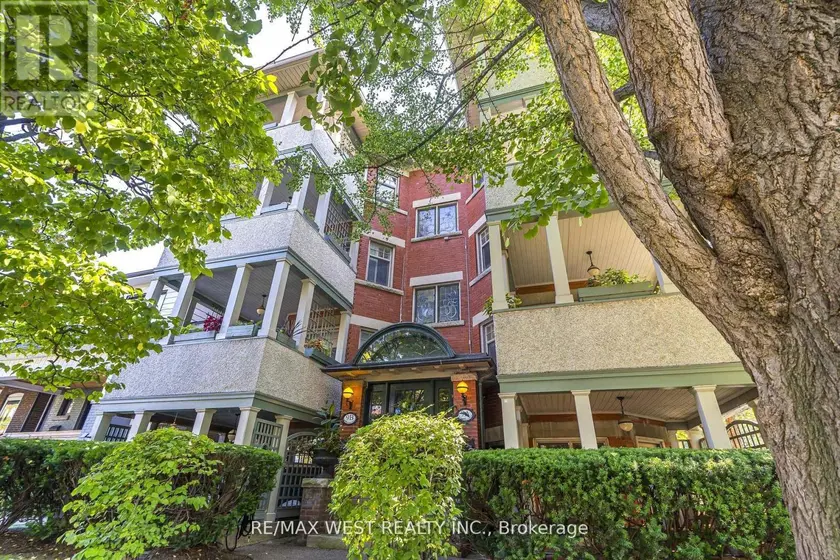 Detached at 9A HUMEWOOD DRIVE, Toronto (Humewood-Cedarvale)
