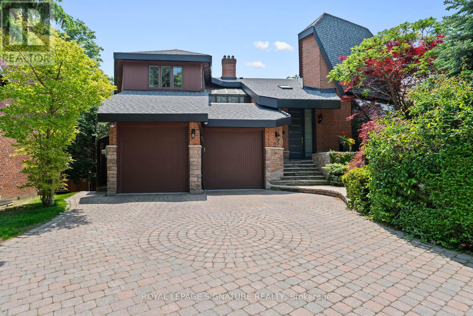 Detached at 23 BRANDY COURT, Toronto (Bridle Path-Sunnybrook-York Mills)