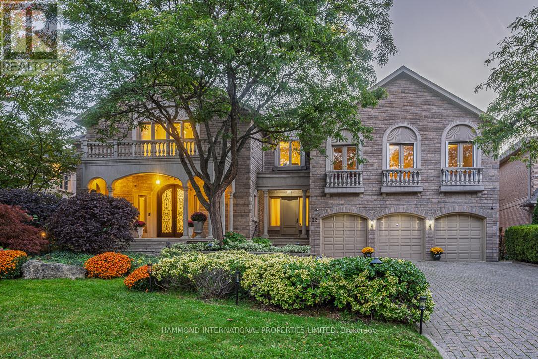 Detached at 32 ARJAY CRESCENT, Toronto (Bridle Path-Sunnybrook-York Mills)