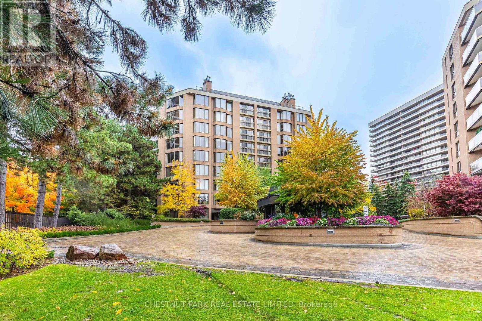 Apartment at 406 - 70 ROSEHILL AVENUE, Toronto (Rosedale-Moore Park)