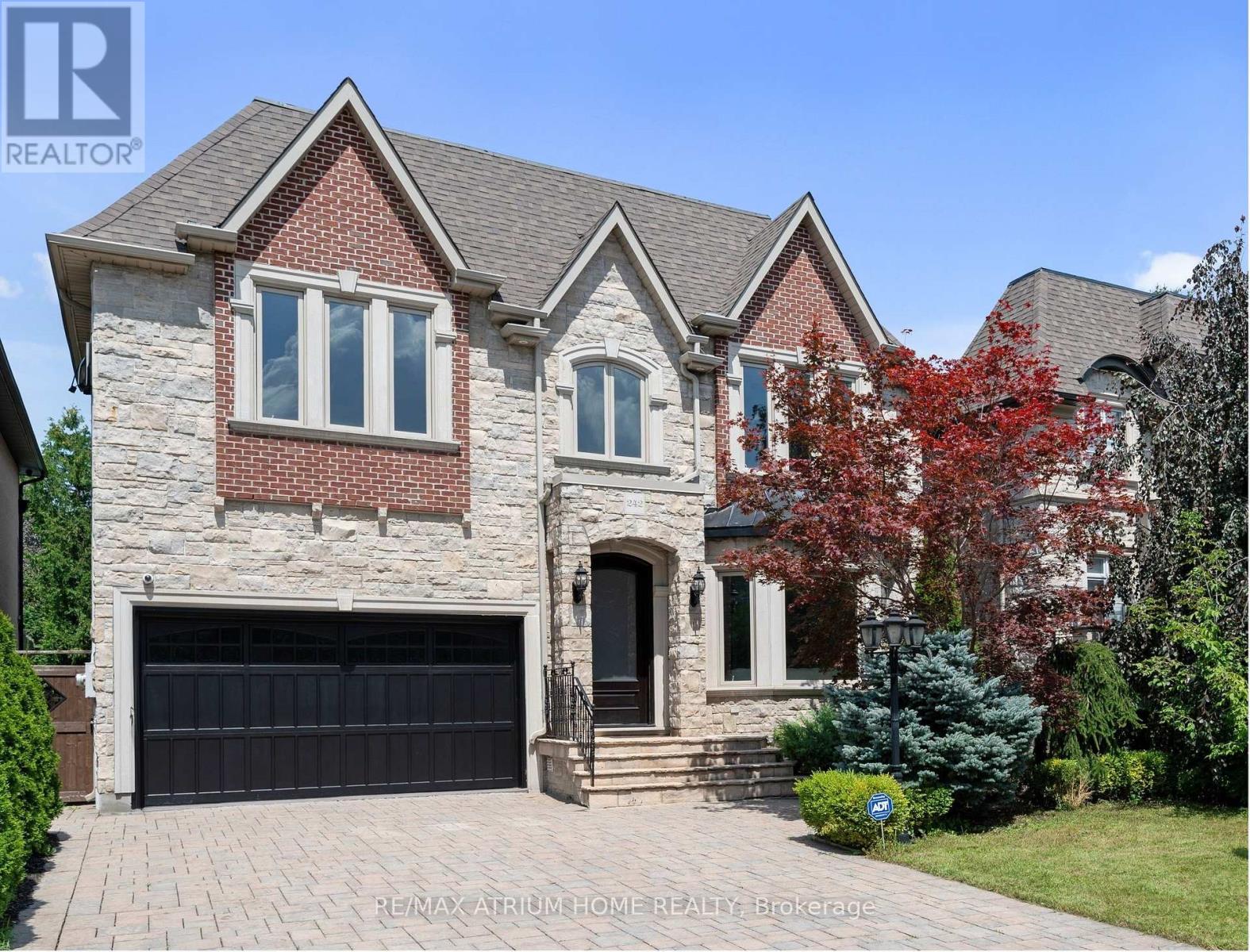 Detached at 242 PARKVIEW AVENUE, Toronto (Willowdale East)
