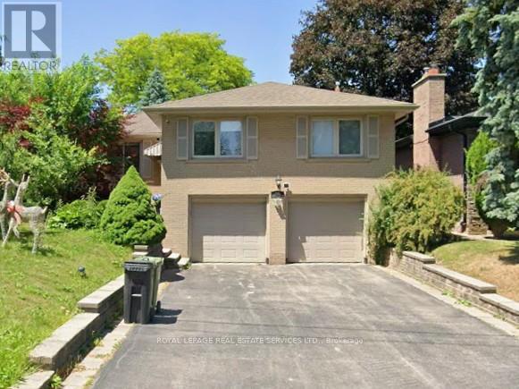 Detached at 24 BURLEIGH HEIGHTS DRIVE, Toronto (Bayview Village)