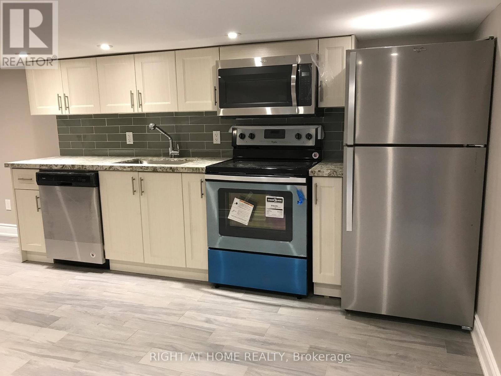 Semi-Detached/Link at 231 ALBANY AVENUE, Toronto (Annex)