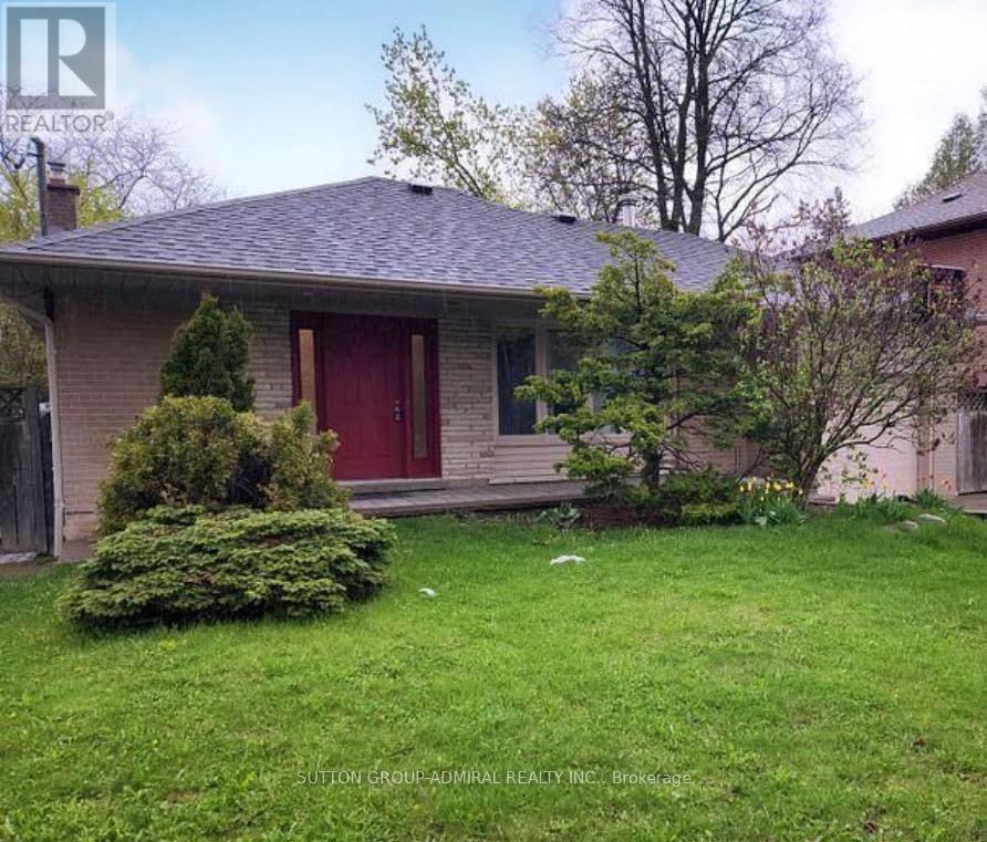 Detached at MAIN FLR - 12 CAINES AVENUE, Toronto (Newtonbrook West)