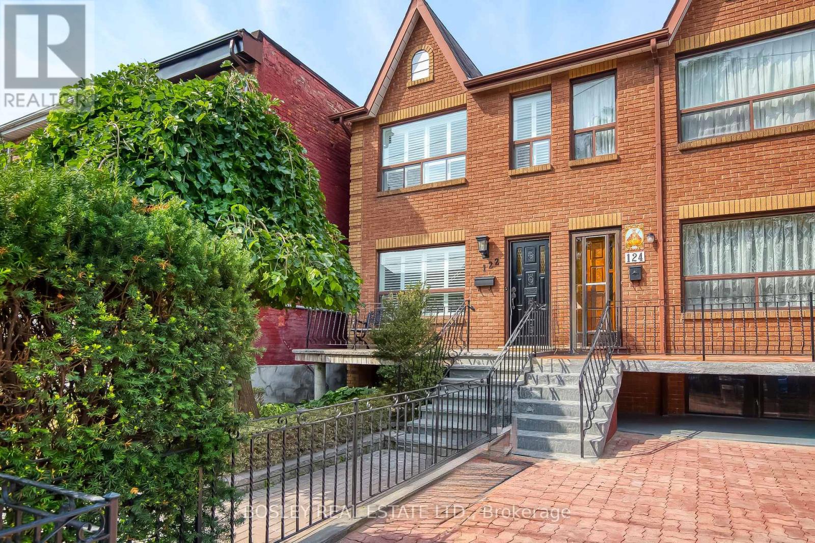 Semi-Detached/Link at 122 LISGAR STREET, Toronto (Little Portugal)