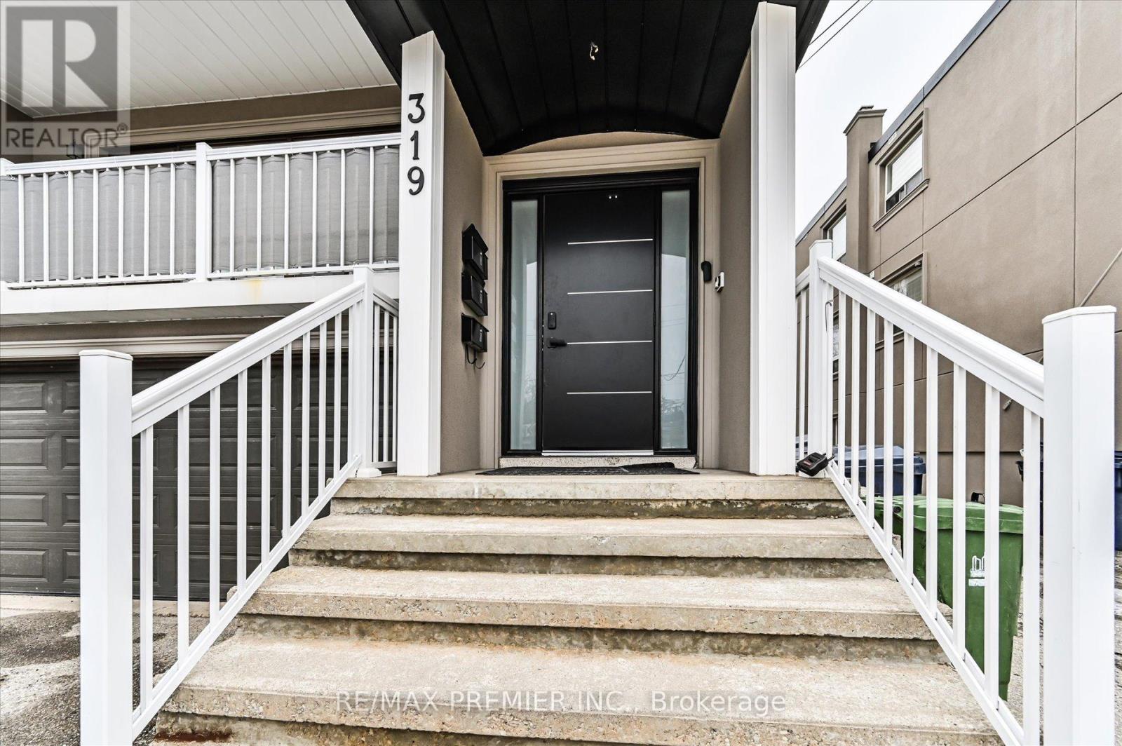 Multiplex at 3 - 319 WILMINGTON AVENUE, Toronto (Bathurst Manor)