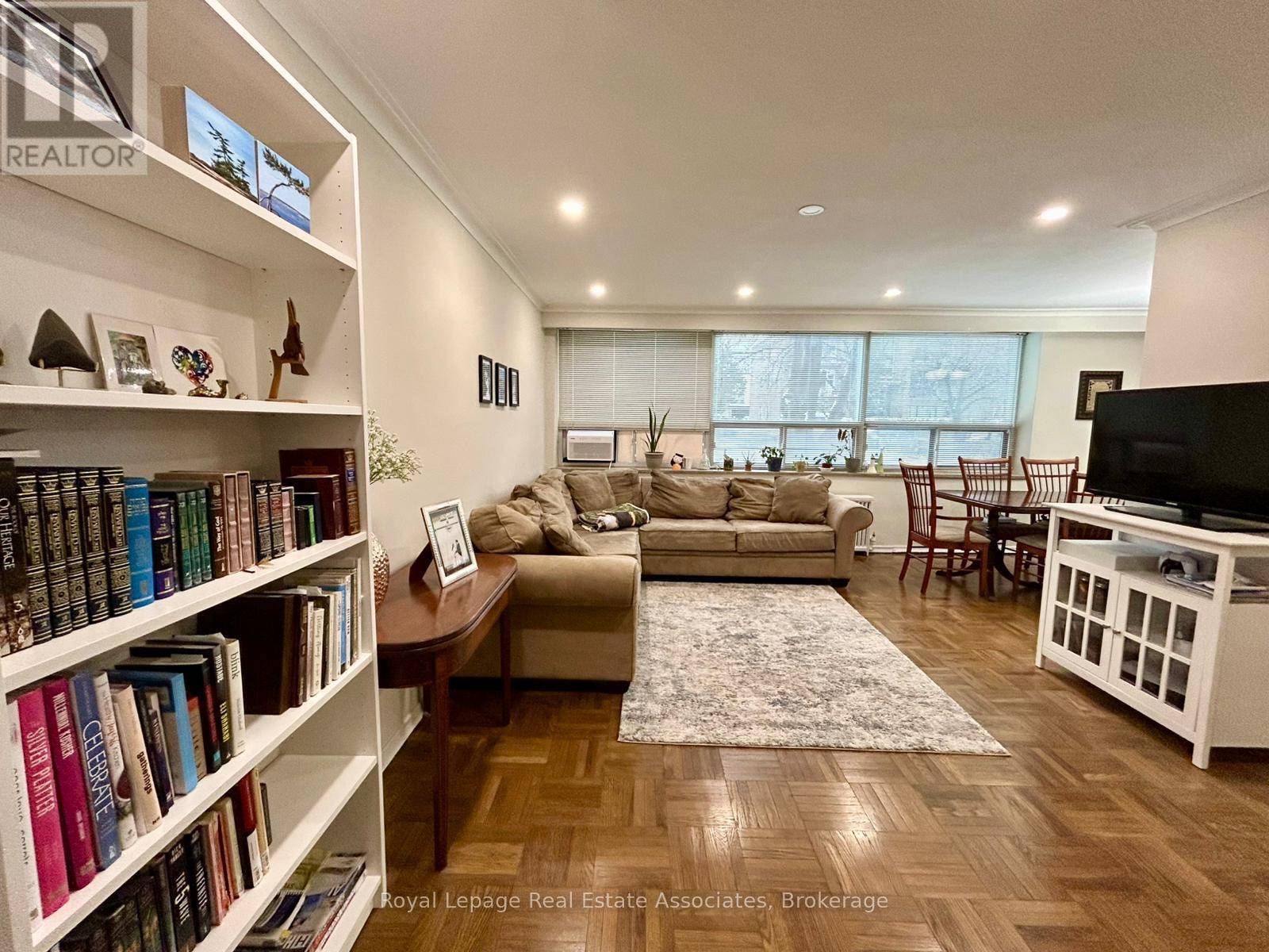 Multiplex at 1 - 6 MEADOWBROOK ROAD, Toronto (Englemount-Lawrence)