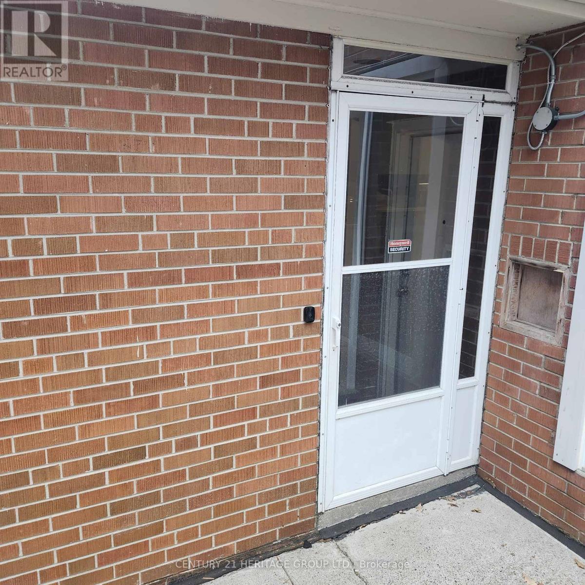 Detached at LOWER - 223 OLD YONGE STREET, Toronto (St. Andrew-Windfields)