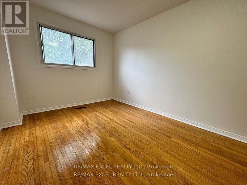 Other at GROUND (UNIT B) - 53 HICKORYNUT DRIVE, Toronto