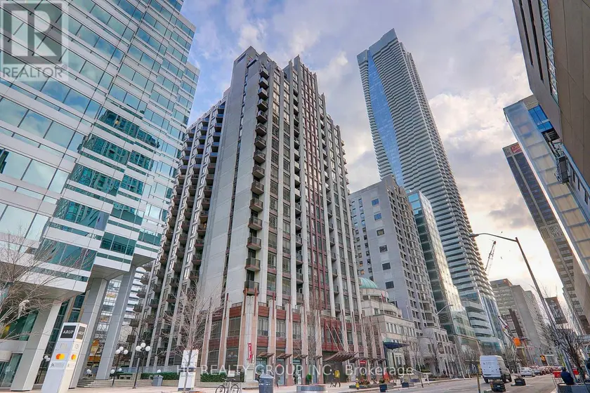 Apartment at 412 - 85 BLOOR STREET E, Toronto