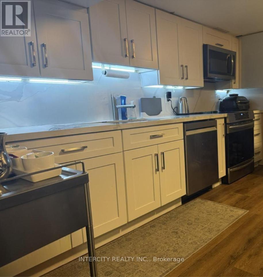 Detached at 1 - 222 COMBE AVENUE, Toronto (Bathurst Manor)