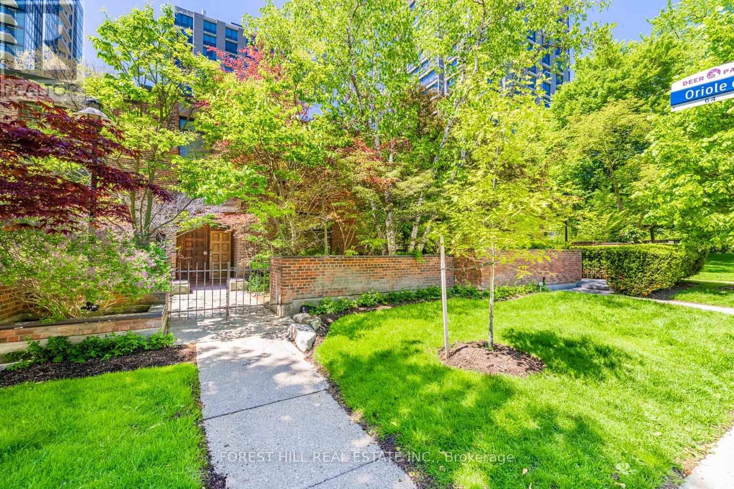 Townhouse at 82 ORIOLE ROAD, Toronto (Yonge-St. Clair)
