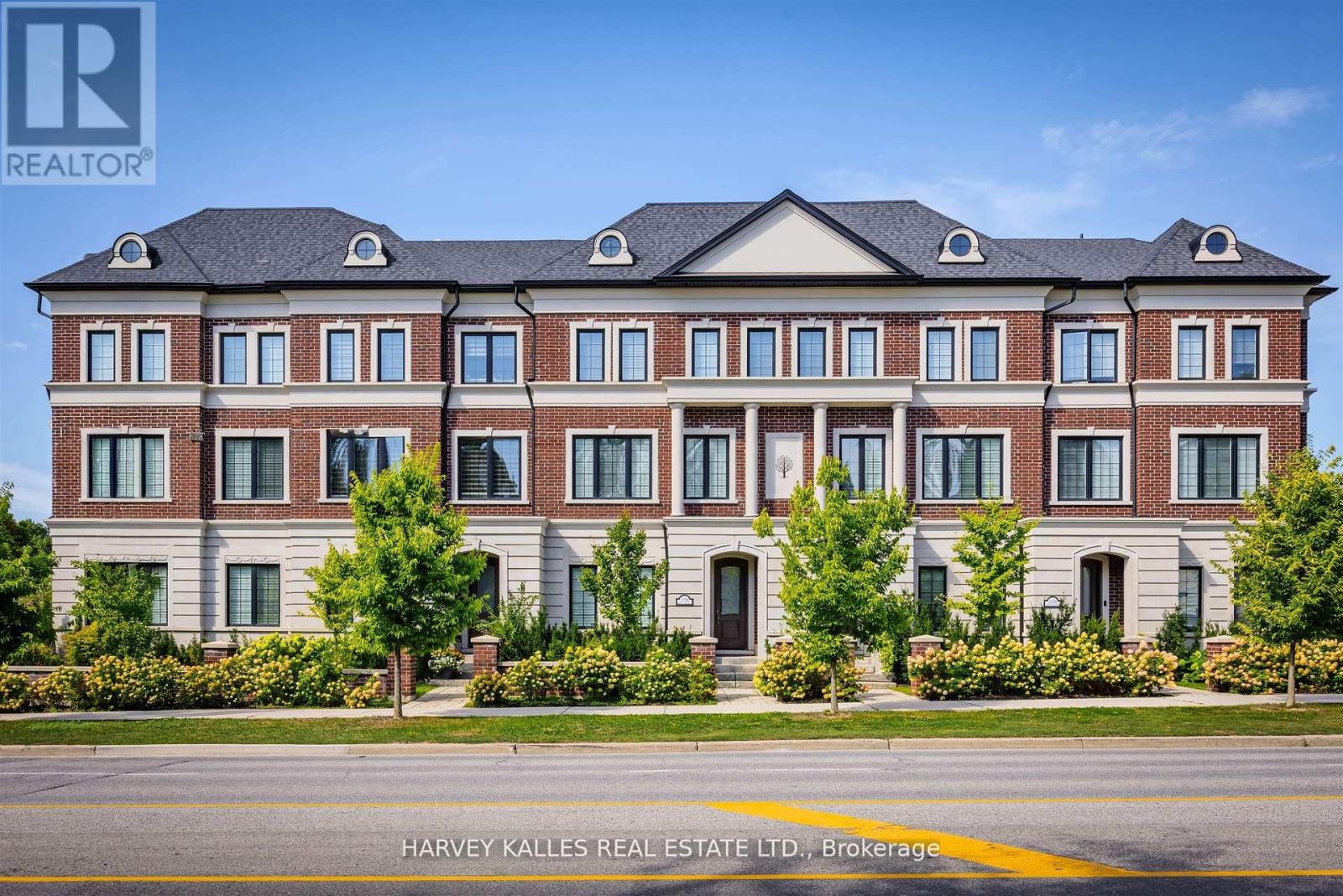 Townhouse at 2638A BAYVIEW AVENUE, Toronto (St. Andrew-Windfields)