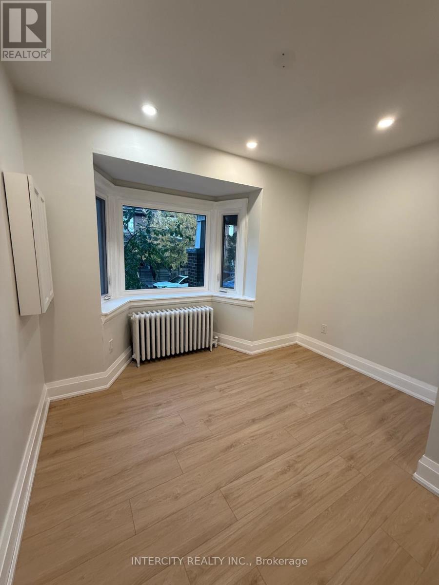 Semi-Detached/Link at MAIN FLR - 380 CLINTON STREET, Toronto
