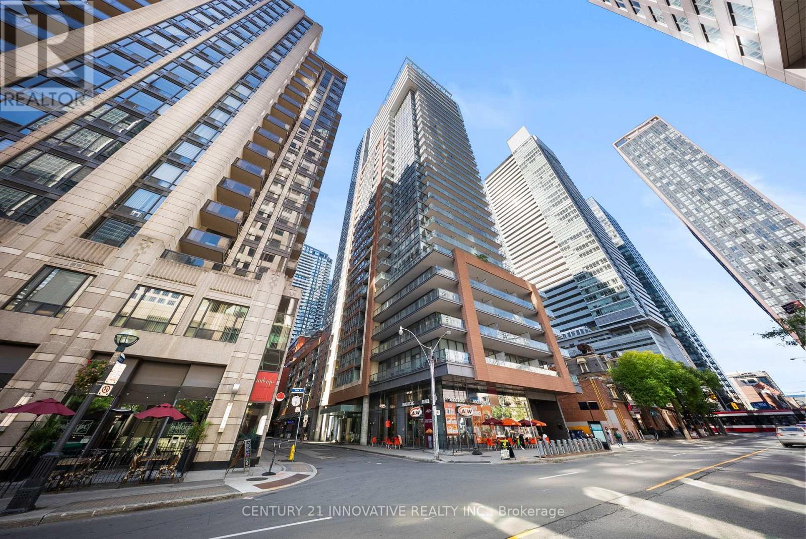 Apartment at 507 - 8 MERCER STREET, Toronto (Waterfront Communities)